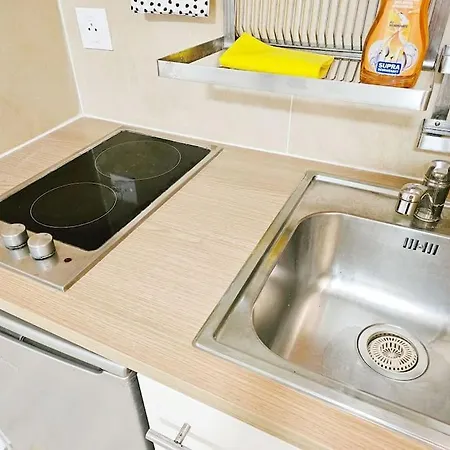Apt Cosy Au Village St Martin 파리